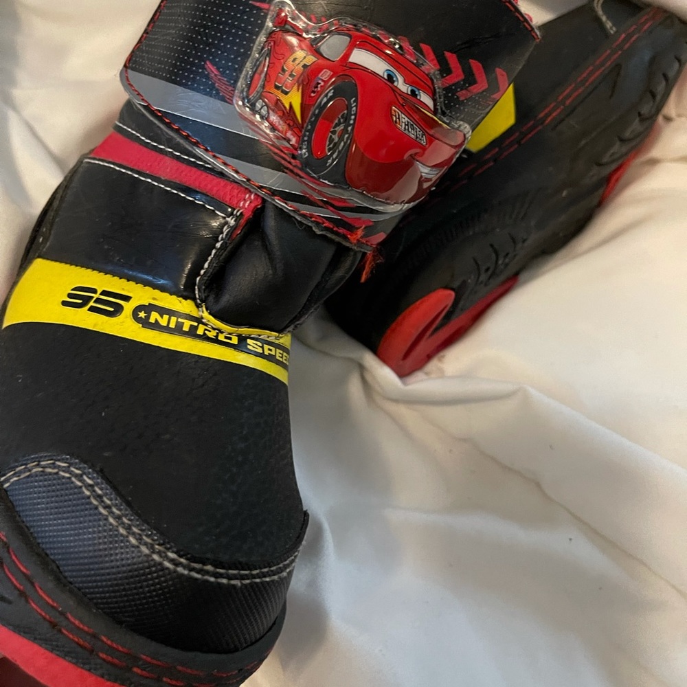 Lightning McQueen Snow boots Kids Size 7 Size 8